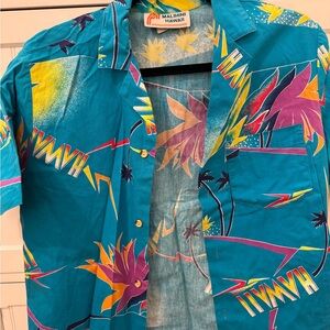 Malihini Hawaiian Shirt Vintages 80s Vibrant Design